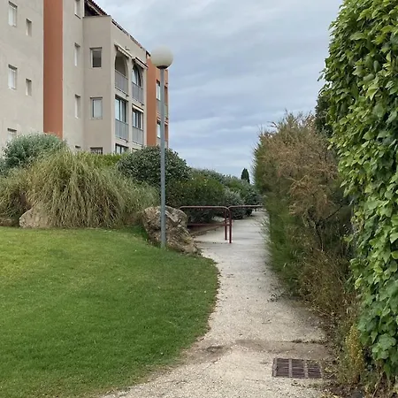 4 A 6 Personnes Acces Direct Miramar Apartment *